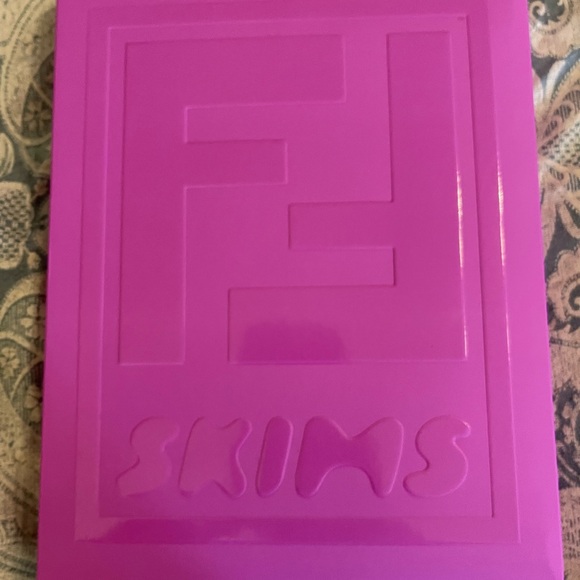 Skims fendi mid support tights Colorado M - Picture 2 of 3